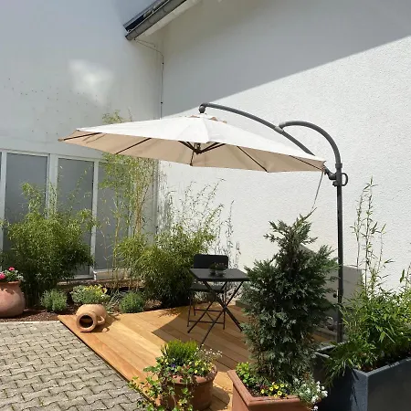 Glockenstuhl @conny's ברילון